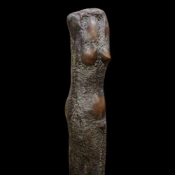 Bronze féminin